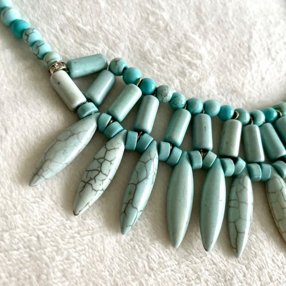 Beaded Turquoise Necklace/w Rhinestones - Picture 3 of 17